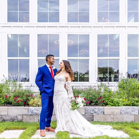 Rue De Seine- Adara Wedding Dress, with sleeves included - Picture 1 of 5